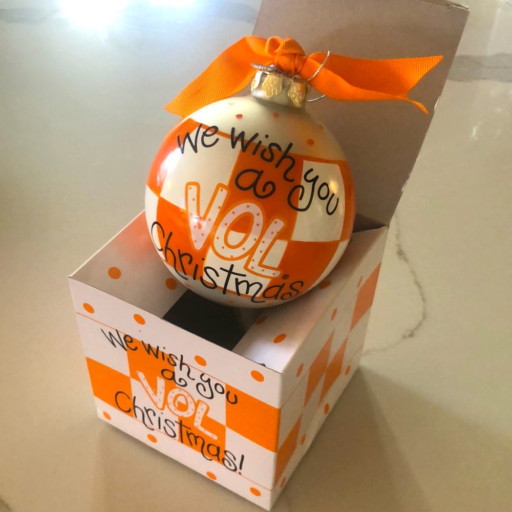 Vols ornament